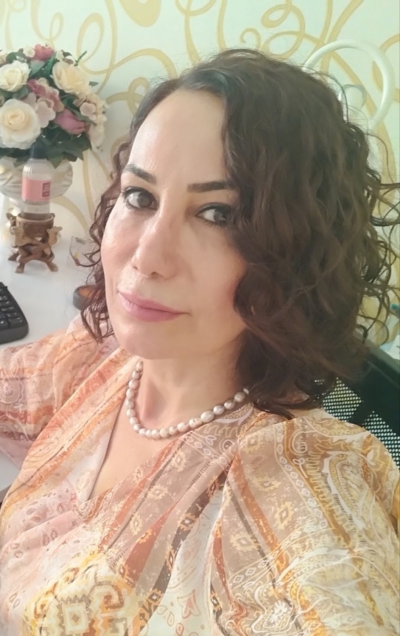 Ay Güzellik Salonu
