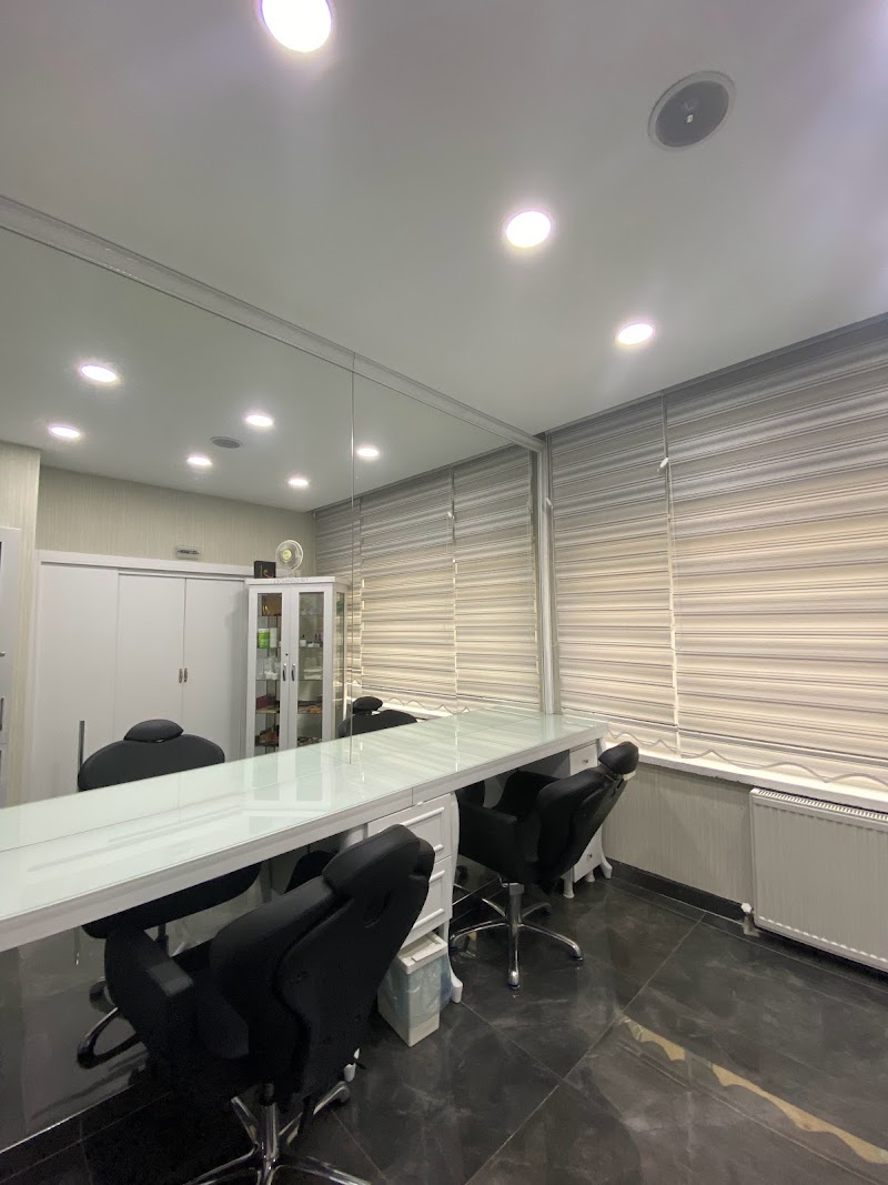 Hüsün Kuaför ve Güzellik Salonu