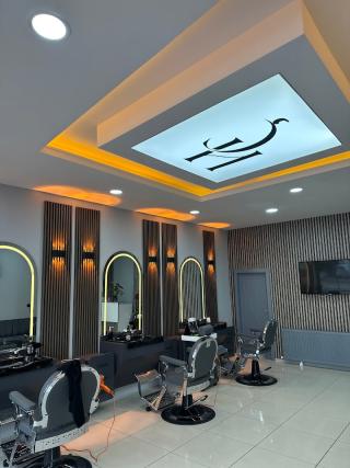 Hüseyin Çayan Hair Artist Erkek Kuaförü